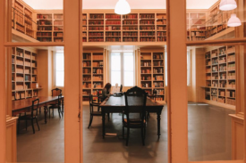 Biblioteca Alfandega Porto